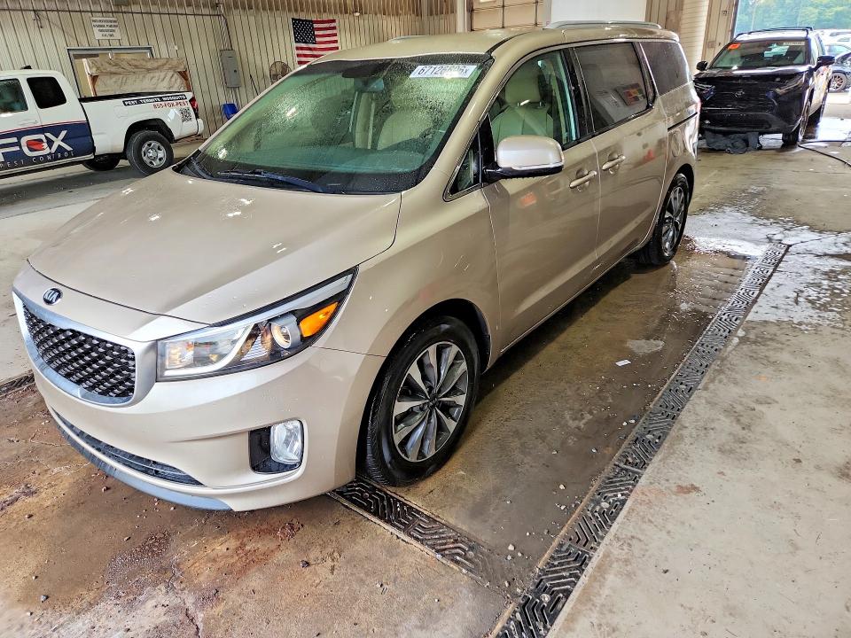 2015 Kia Sedona მანქანა იყიდება აუქციონზე, vin: KNDMC5C18F6019640, აუქციონის ნომერი: 67126696