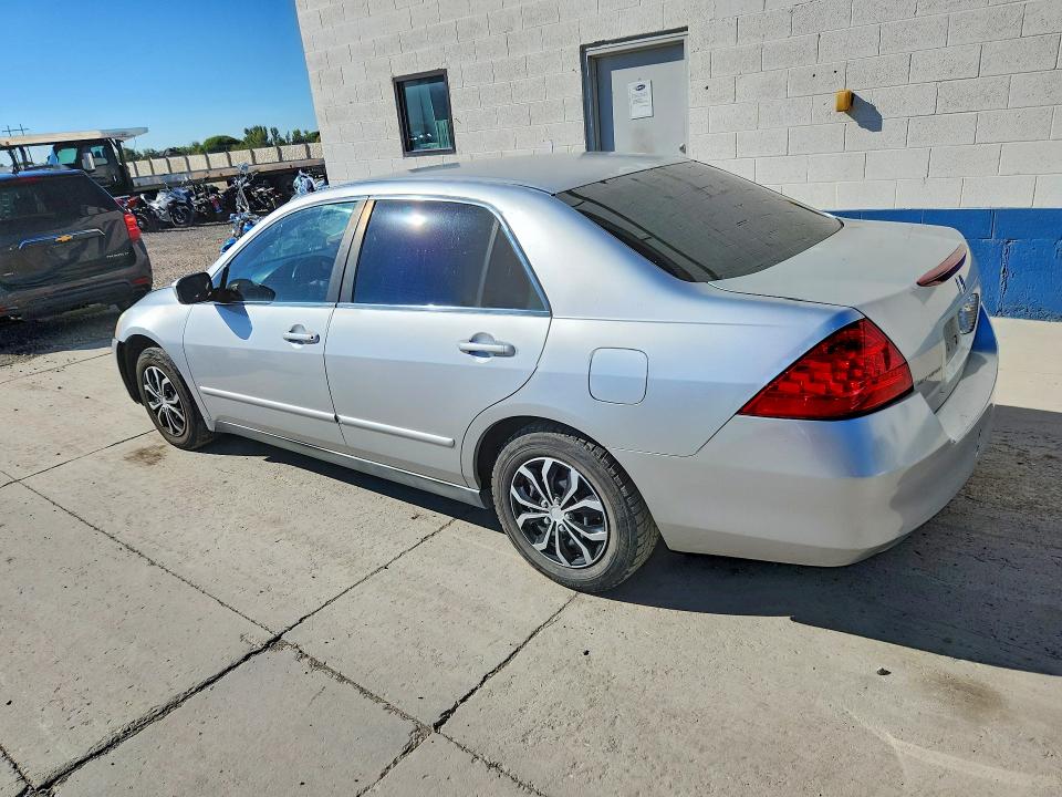 Продажа на аукционе авто 2007 Honda Accord, vin: 1HGCM56477A225899, номер лота: 69996876