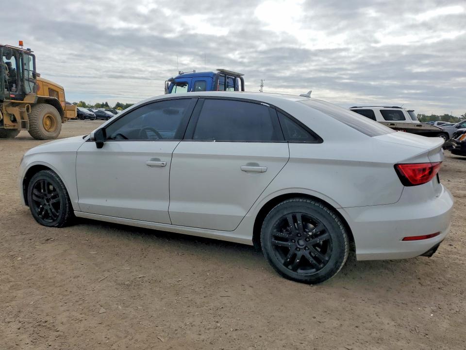Продажа на аукционе авто 2016 Audi A3, vin: WAUA7GFF7G1083304, номер лота: 68808006
