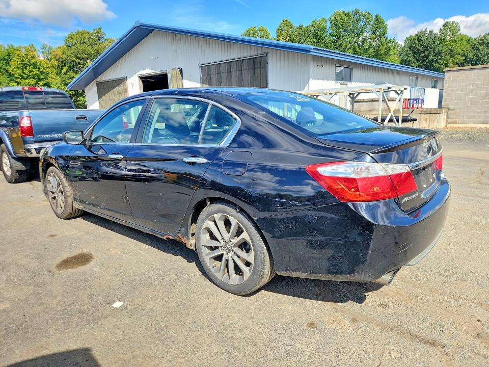 Aukcja sprzedaży 2015 Honda Accord, vin: 1HGCR2F57FA212948, numer aukcji: 69365676