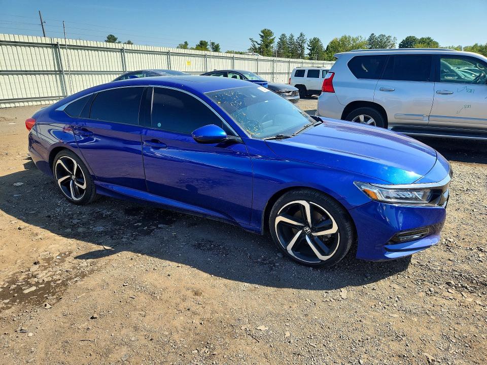 68226736 :رقم المزاد ، 1HGCV2F35KA029410 vin ، 2019 Honda Accord مزاد بيع