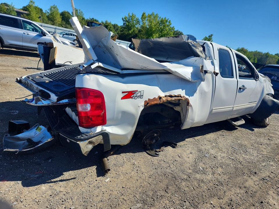 Продажа на аукционе авто 2013 Chevrolet Silverado, vin: 1GCRKSE7XDZ239639, номер лота: 68837886