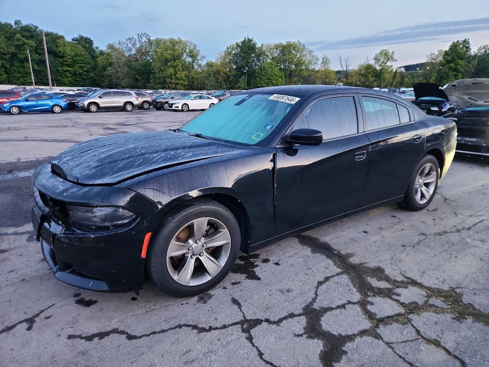 69097646 :رقم المزاد ، 2C3CDXHGXJH155961 vin ، 2018 Dodge Charger مزاد بيع