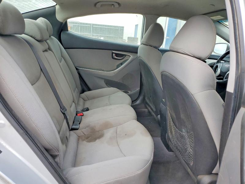 70049806 :رقم المزاد ، 5NPDH4AE1CH101468 vin ، 2012 Hyundai Elantra مزاد بيع