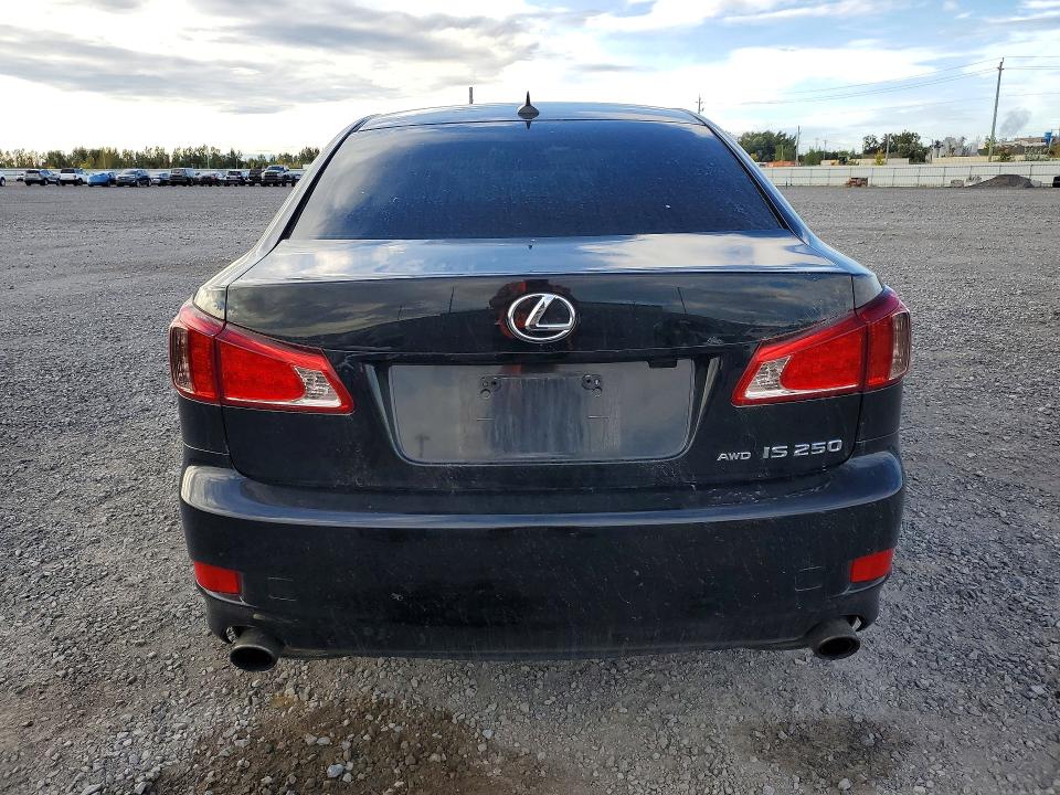 Продажа на аукционе авто 2011 Lexus Is, vin: JTHCF5C26B5052128, номер лота: 69212526