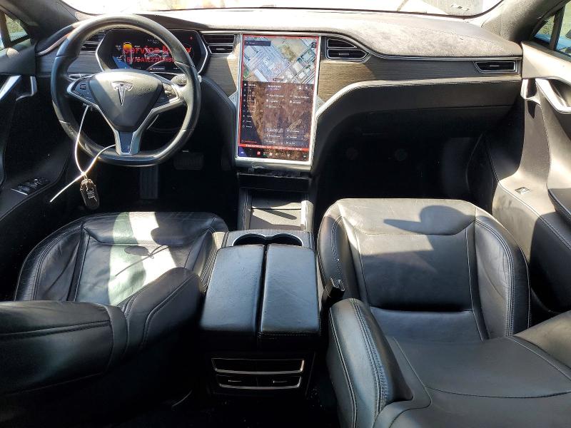 2016 Tesla Model S მანქანა იყიდება აუქციონზე, vin: 5YJSA1E27GF130004, აუქციონის ნომერი: 70614386