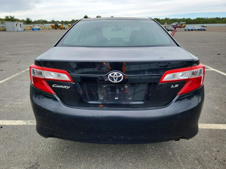 Продаж на аукціоні авто 2014 Toyota Camry, vin: 4T4BF1FK2ER364086, номер лоту: 70668286
