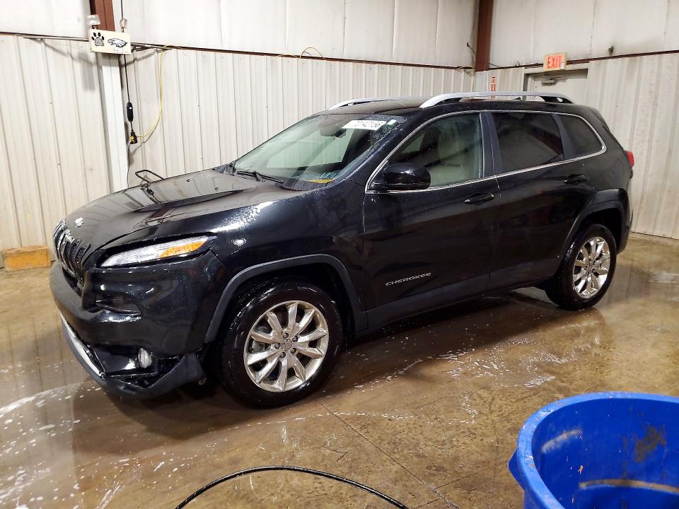 70142156 :رقم المزاد ، 1C4PJMDS0GW332302 vin ، 2016 Jeep Cherokee مزاد بيع