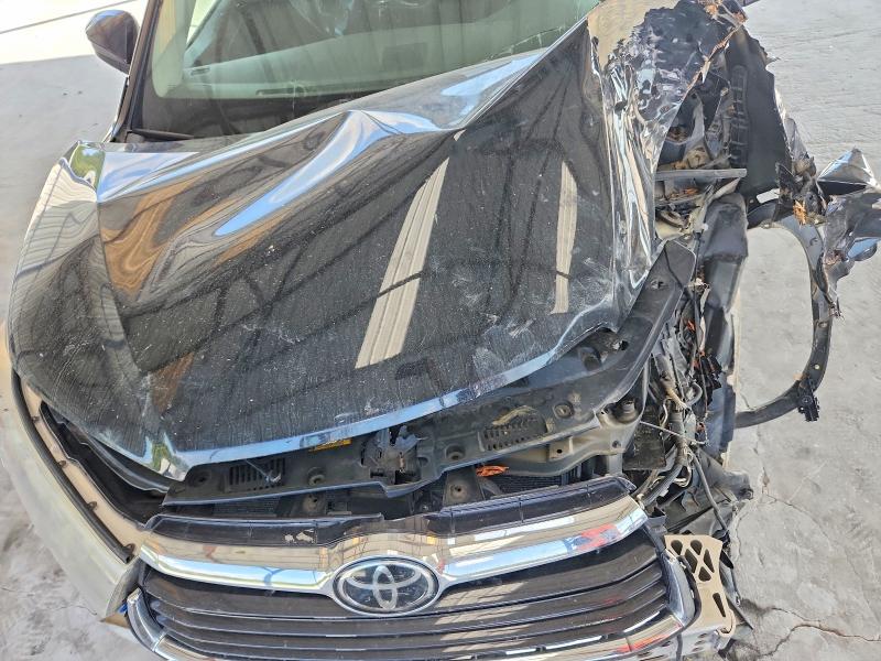 66817056 :رقم المزاد ، 5TDDKRFH8FS100060 vin ، 2015 Toyota Highlander مزاد بيع