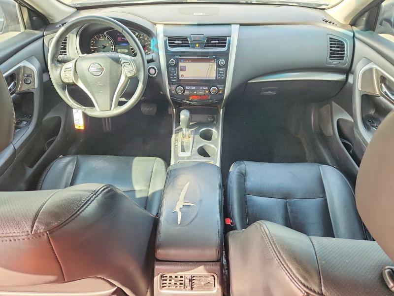 70135616 :رقم المزاد ، 1N4AL3AP4FC231604 vin ، 2015 Nissan Altima مزاد بيع