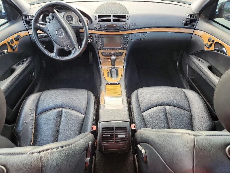 70781096 :رقم المزاد ، WDBUF87X38B239462 vin ، 2008 Mercedes-benz E مزاد بيع