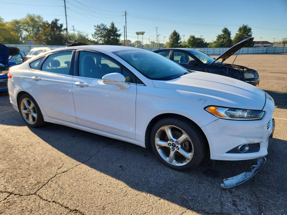 2013 Ford Fusion მანქანა იყიდება აუქციონზე, vin: 3FA6P0HR4DR253262, აუქციონის ნომერი: 70628726