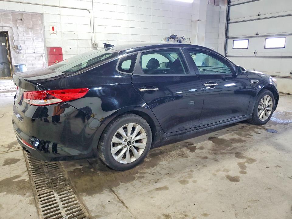 Продаж на аукціоні авто 2018 Kia Optima, vin: 5XXGT4L36JG258042, номер лоту: 69434816