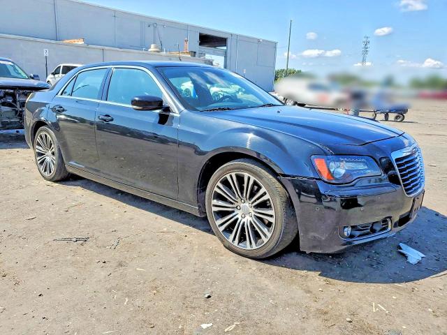 68838736 :رقم المزاد ، 2C3CCABT9DH632177 vin ، 2013 Chrysler 300 مزاد بيع