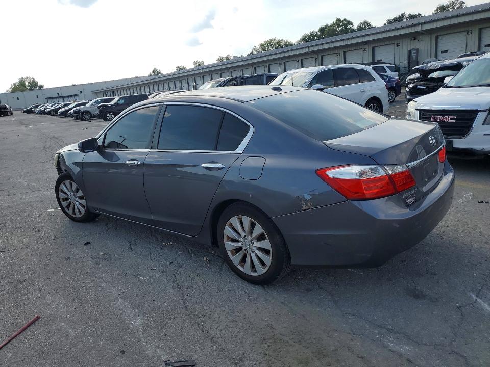 69065776 :رقم المزاد ، 1HGCR2F81DA077196 vin ، 2013 Honda Accord مزاد بيع