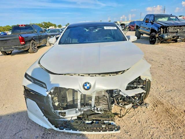 65347766 :رقم المزاد ، WBA33EH05SCU74076 vin ، 2025 Bmw 740 مزاد بيع