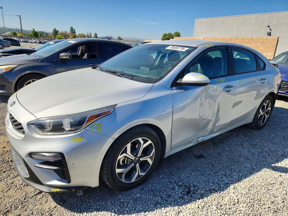 70550776 :رقم المزاد ، 3KPF24AD2ME330300 vin ، 2021 Kia Forte مزاد بيع