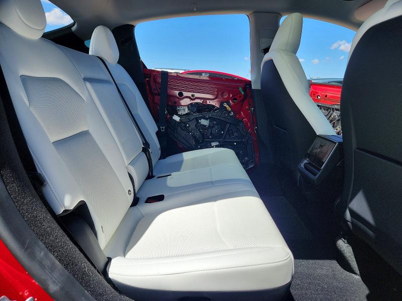 Auction sale of the 2026 Tesla Model Y, vin: 7SAYGDEE3TF390997, lot number: 67895556