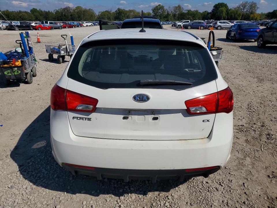 Продаж на аукціоні авто 2011 Kia Forte5, vin: KNAFU5A24B5437322, номер лоту: 70060366