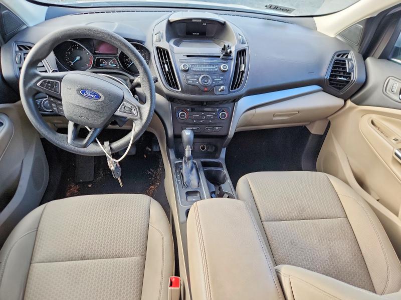 67728856 :رقم المزاد ، 1FMCU9GD0HUF00643 vin ، 2017 Ford Escape مزاد بيع