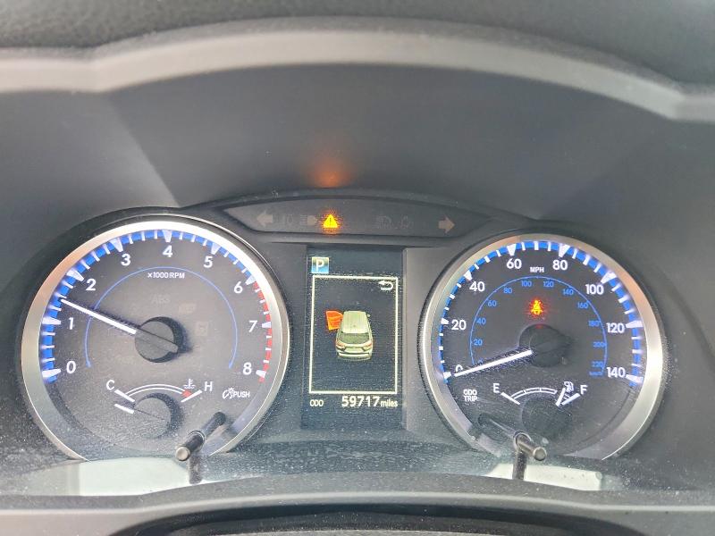 70001236 :رقم المزاد ، 5TDZARFH1JS038650 vin ، 2018 Toyota Highlander مزاد بيع