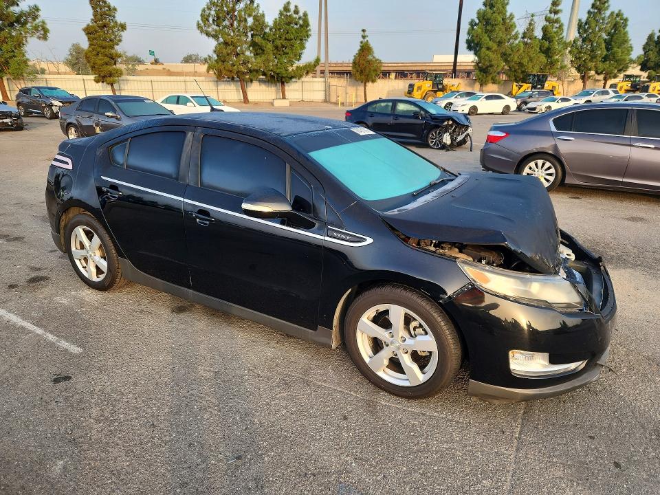68401006 :رقم المزاد ، 1G1RE6E42EU161367 vin ، 2014 Chevrolet Volt مزاد بيع