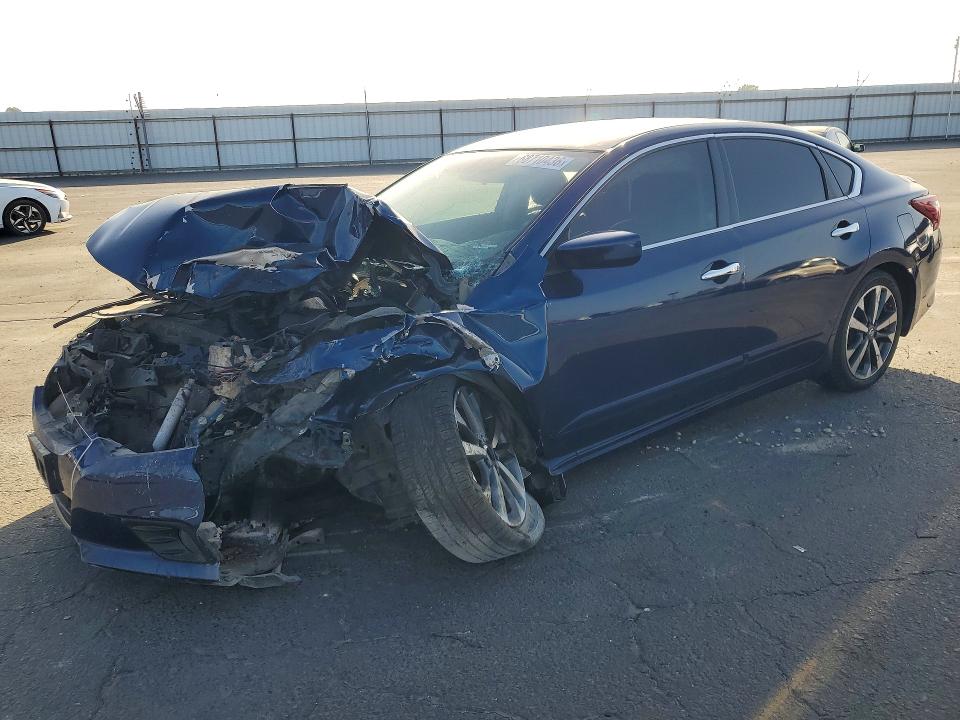 2017 Nissan Altima მანქანა იყიდება აუქციონზე, vin: 1N4AL3AP1HC159084, აუქციონის ნომერი: 68710436