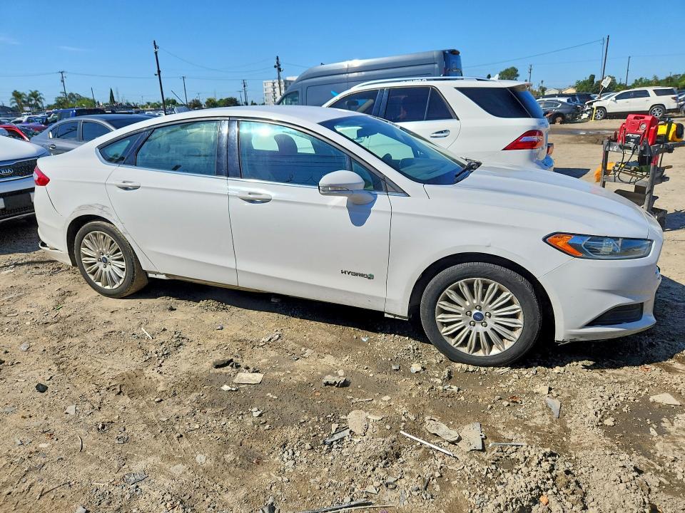 Продаж на аукціоні авто 2015 Ford Fusion, vin: 3FA6P0LUXFR228459, номер лоту: 68669196