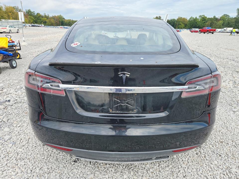 Продажа на аукционе авто 2013 Tesla Model S, vin: 5YJSA1CN2DFP14741, номер лота: 71178746