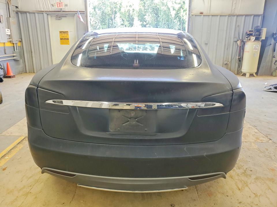 Продажа на аукционе авто 2014 Tesla Model S, vin: 5YJSA1H13EFP48744, номер лота: 70773586