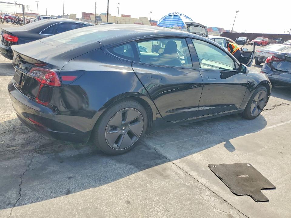2023 Tesla Model 3 მანქანა იყიდება აუქციონზე, vin: 5YJ3E1EA2PF568977, აუქციონის ნომერი: 69759456