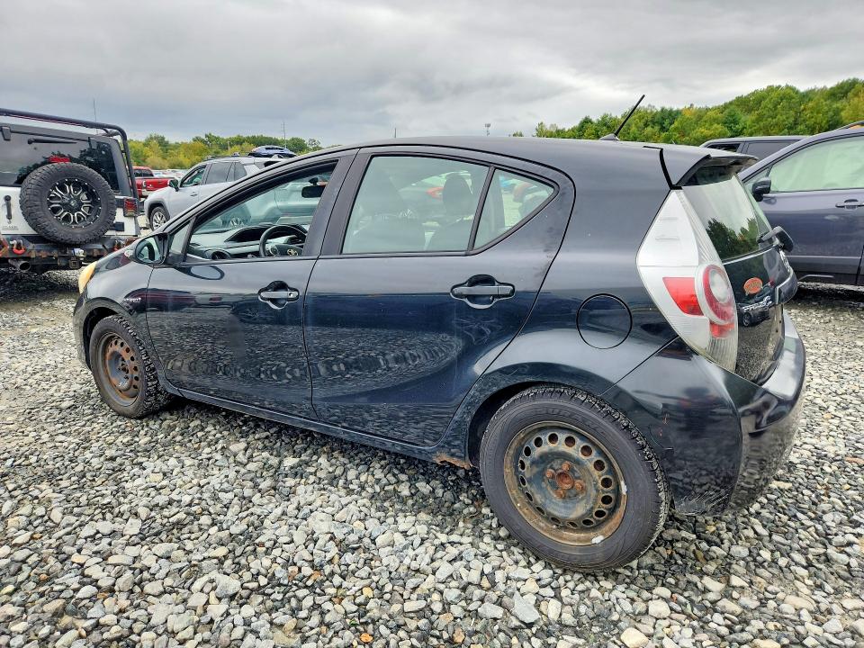 2012 Toyota Prius C მანქანა იყიდება აუქციონზე, vin: JTDKDTB34C1510064, აუქციონის ნომერი: 70620776
