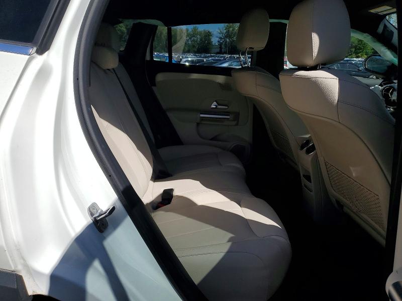 Продажа на аукционе авто 2025 Mercedes-benz Gla, vin: W1N4N4HB8SJ731037, номер лота: 69643776