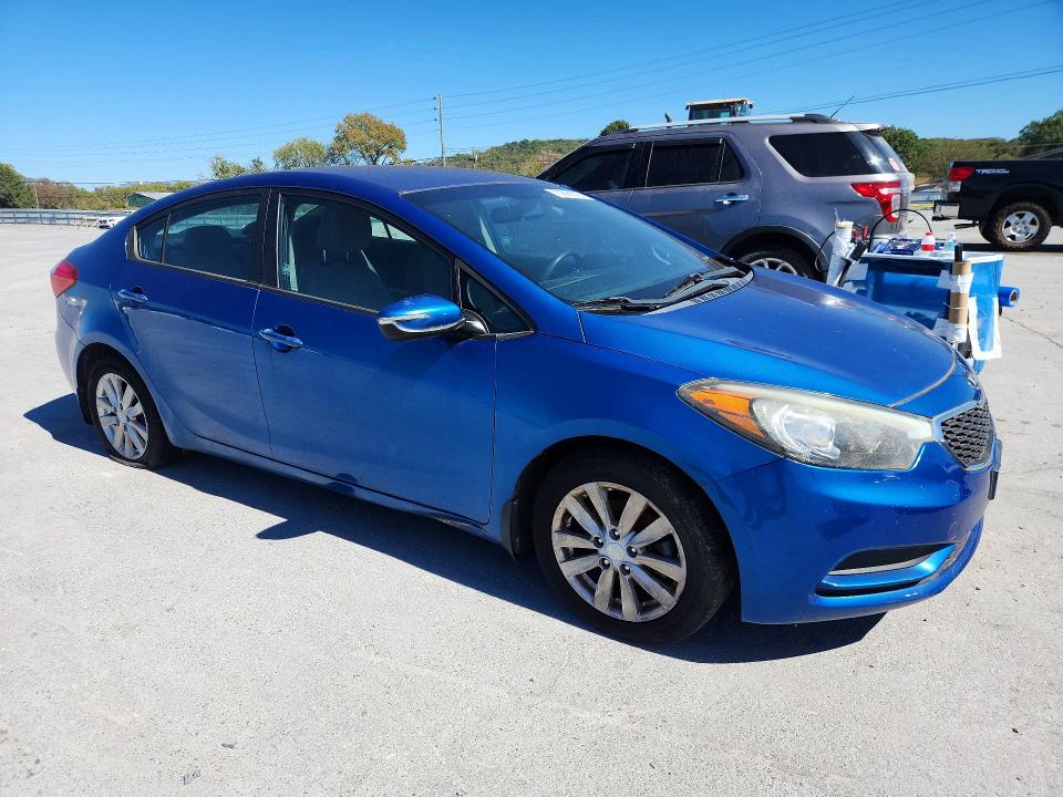 2014 Kia Forte მანქანა იყიდება აუქციონზე, vin: KNAFX4A6XE5091804, აუქციონის ნომერი: 70890516