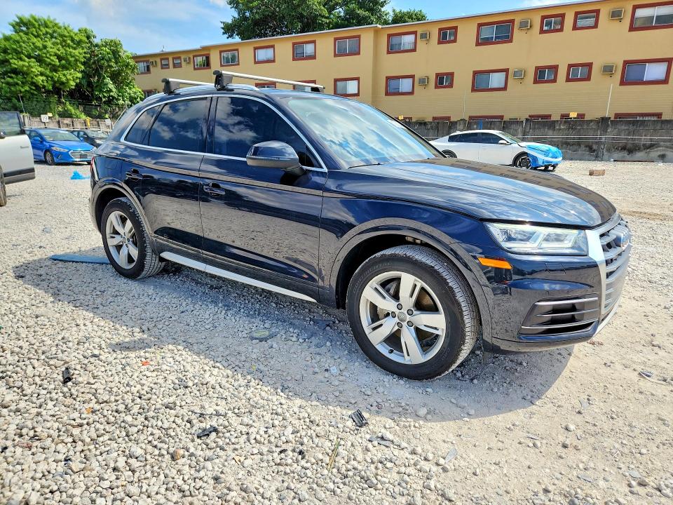 70683396 :رقم المزاد ، WA1BNAFY4K2080000 vin ، 2019 Audi Q5 مزاد بيع