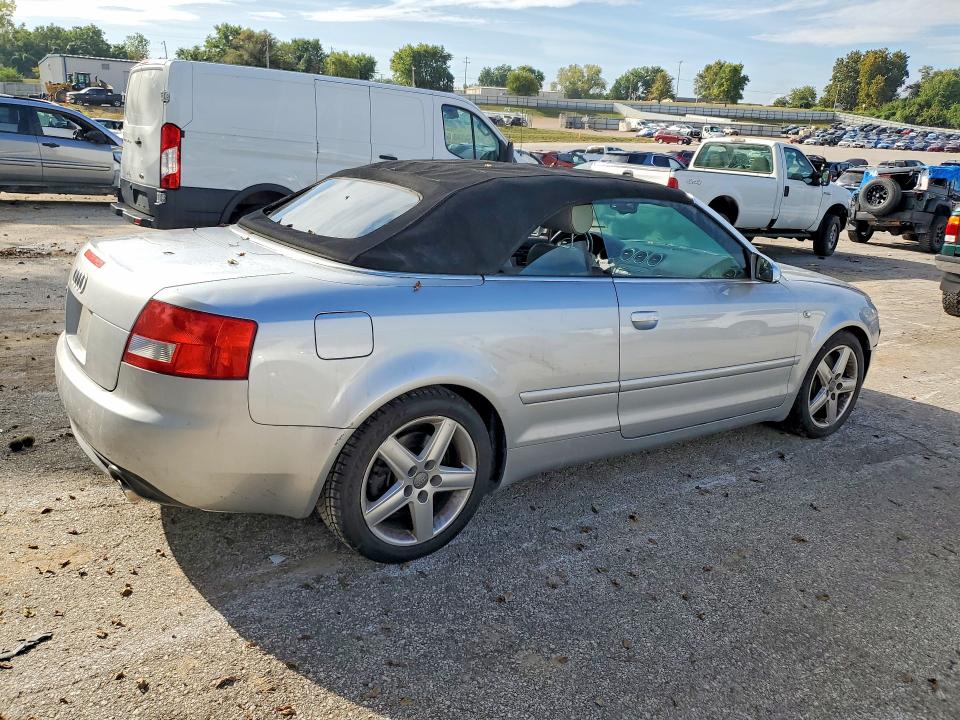 2005 Audi S4 მანქანა იყიდება აუქციონზე, vin: WUARL48H15K901991, აუქციონის ნომერი: 70081266