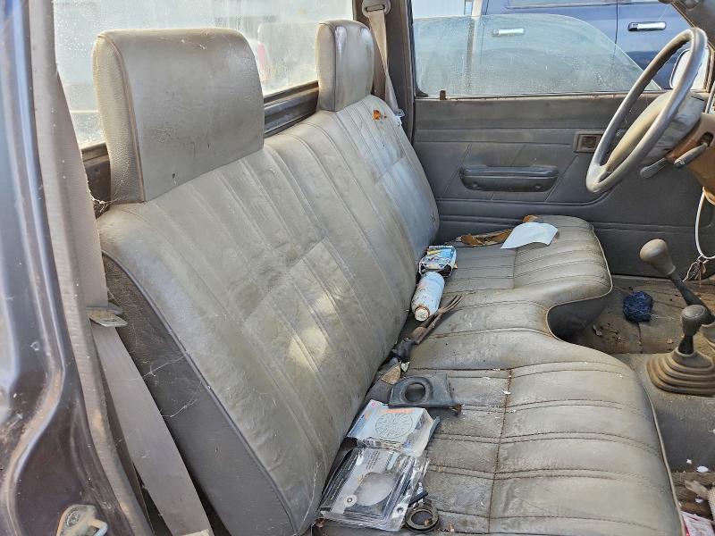 70473696 :رقم المزاد ، JT4RN01P9N0034076 vin ، 1992 Toyota Pickup مزاد بيع