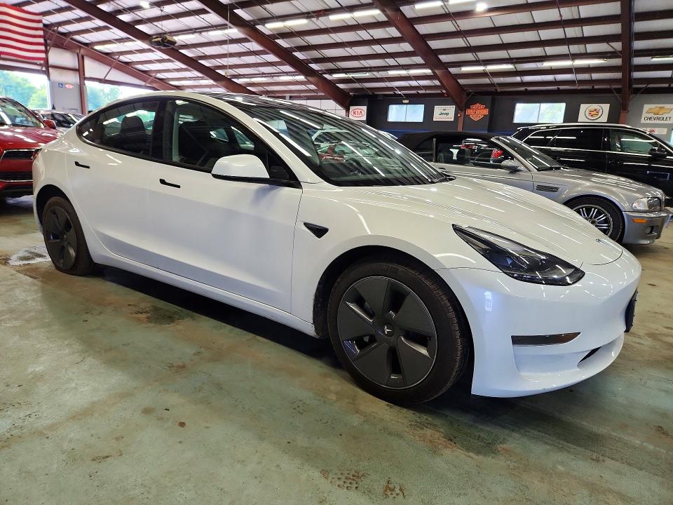 Продажа на аукционе авто 2023 Tesla Model 3, vin: 5YJ3E1EA1PF580571, номер лота: 68016076
