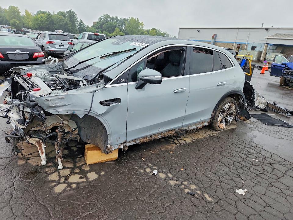 66770316 :رقم المزاد ، 4JGGM1CB4PA013050 vin ، 2023 Mercedes-benz Eqe Suv مزاد بيع