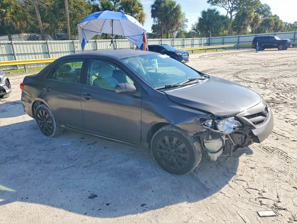 69726686 :رقم المزاد ، 2T1BU4EE7BC669268 vin ، 2011 Toyota Corolla مزاد بيع