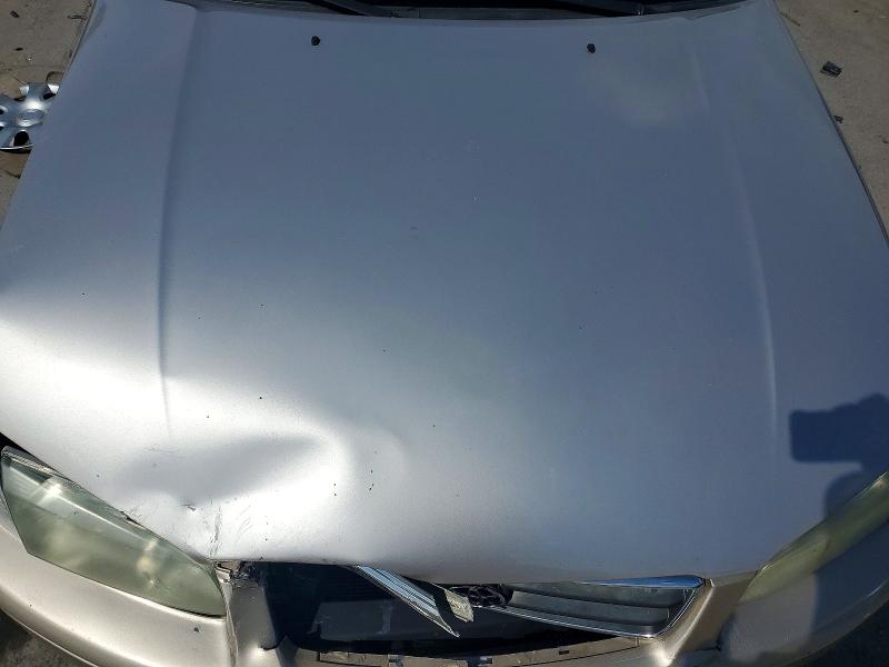 68781616 :رقم المزاد ، 4T1BG22KX1U865997 vin ، 2001 Toyota Camry مزاد بيع