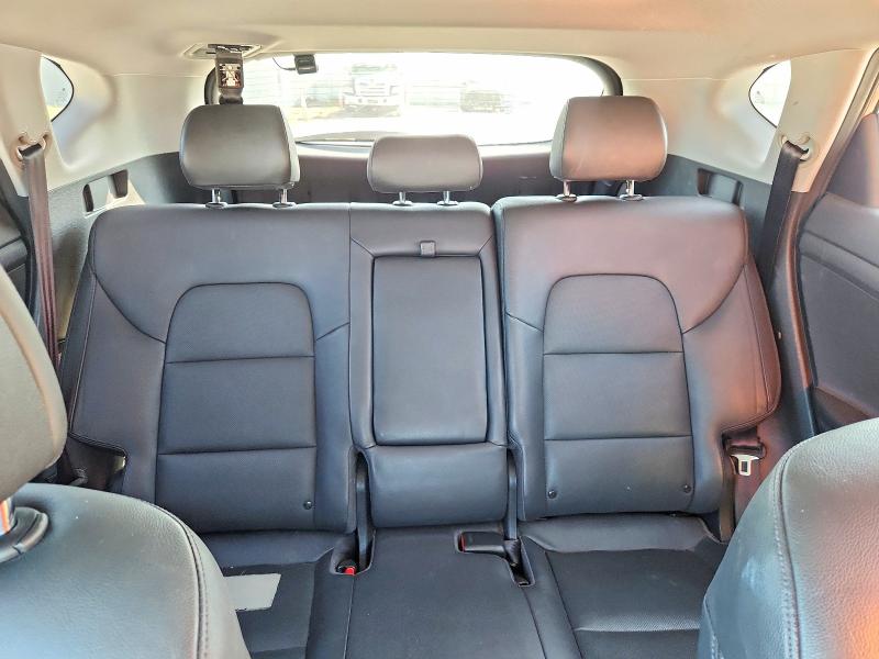 70617576 :رقم المزاد ، KM8J33A29GU109438 vin ، 2016 Hyundai Tucson مزاد بيع