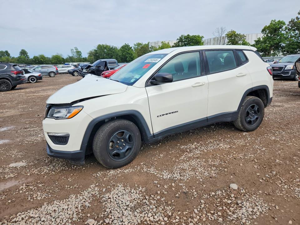67393046 :رقم المزاد ، 3C4NJDABXJT344790 vin ، 2018 Jeep Compass مزاد بيع
