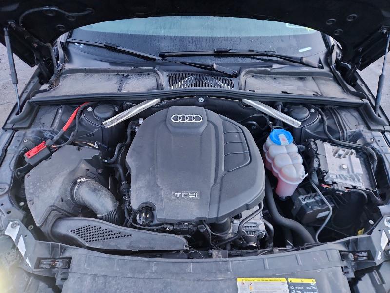 Продаж на аукціоні авто 2018 Audi A4, vin: WAUENAF45JA140030, номер лоту: 67685286