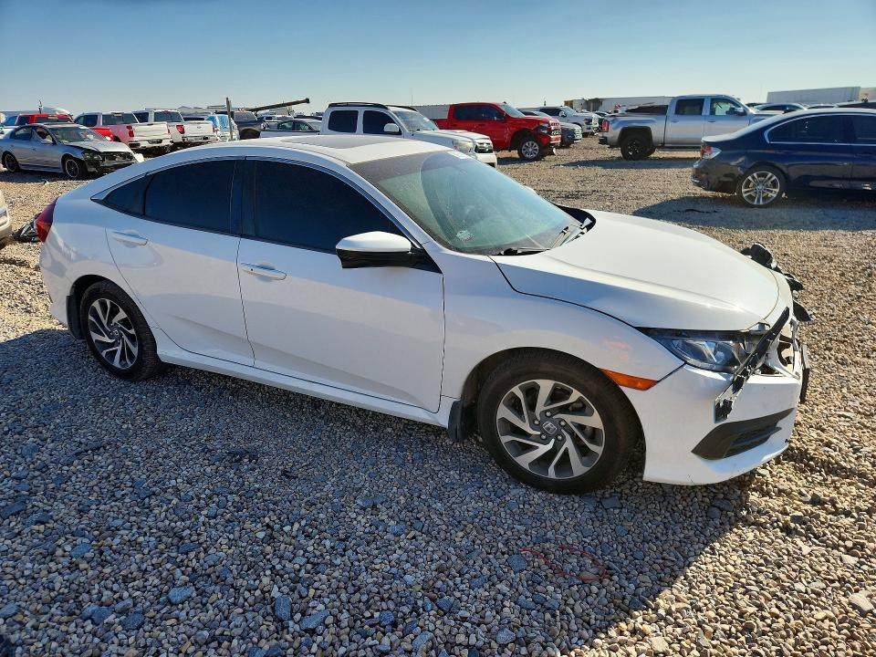 69251696 :رقم المزاد ، 2HGFC2F78GH553844 vin ، 2016 Honda Civic مزاد بيع
