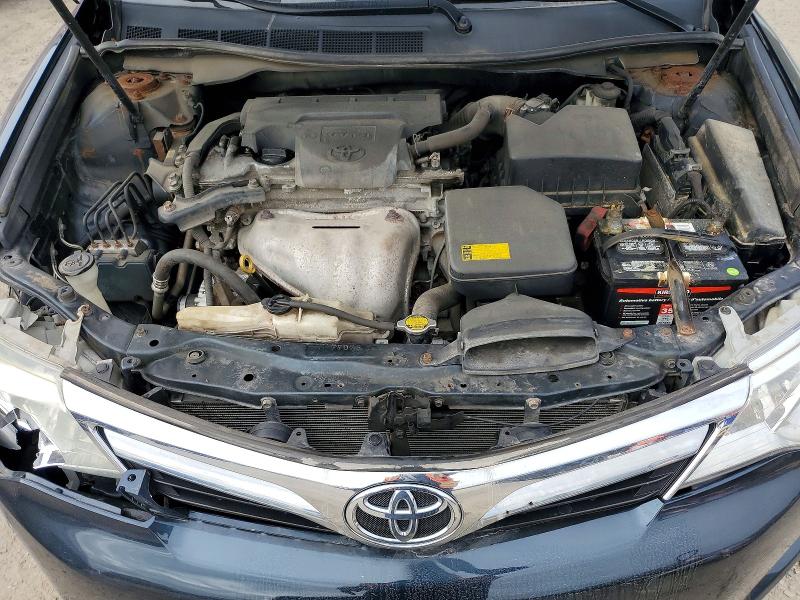 70344286 :رقم المزاد ، 4T1BF1FK6EU729220 vin ، 2014 Toyota Camry مزاد بيع