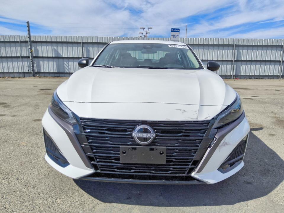 2026 Nissan Altima მანქანა იყიდება აუქციონზე, vin: 1N4BL4DV3TN326448, აუქციონის ნომერი: 70365496