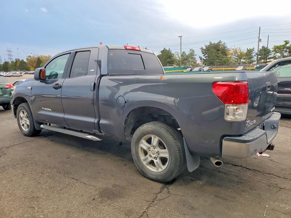 Продаж на аукціоні авто 2010 Toyota Tundra, vin: 5TFUW5F11AX111663, номер лоту: 70166256