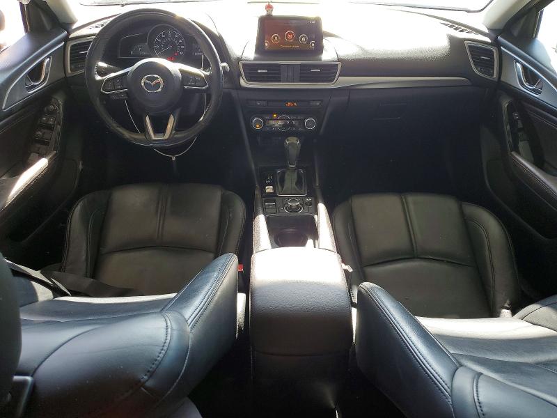Продаж на аукціоні авто 2018 Mazda 3, vin: 3MZBN1V33JM191380, номер лоту: 69157336