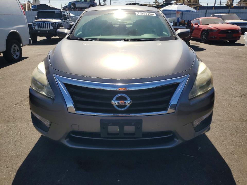 2014 Nissan Altima მანქანა იყიდება აუქციონზე, vin: 1N4AL3AP2EC161602, აუქციონის ნომერი: 70907246